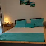 Διαμέρισμα Tivoli Palms *